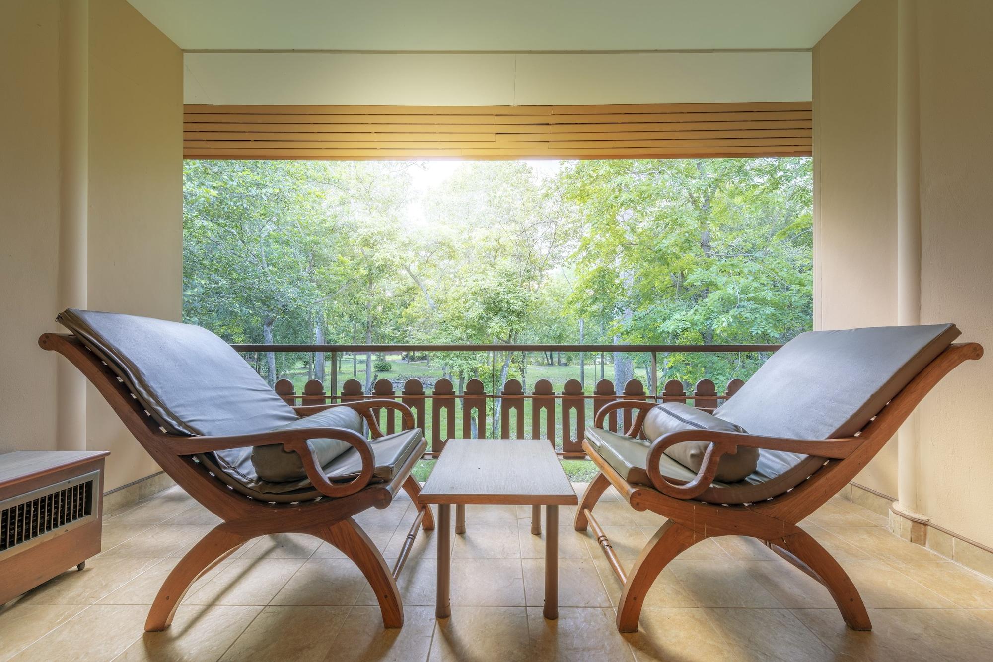 Vana Varin Resort HHQ Buitenkant foto