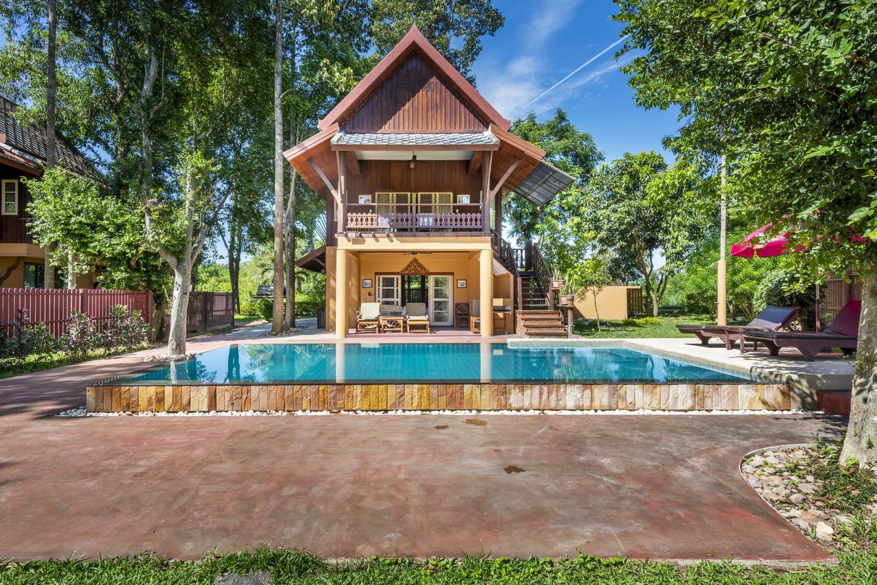 Vana Varin Resort HHQ Buitenkant foto